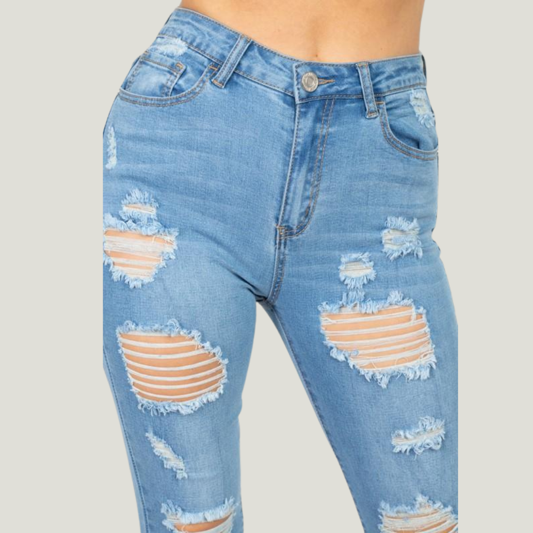 DISTRESSED SKINNY JEANS